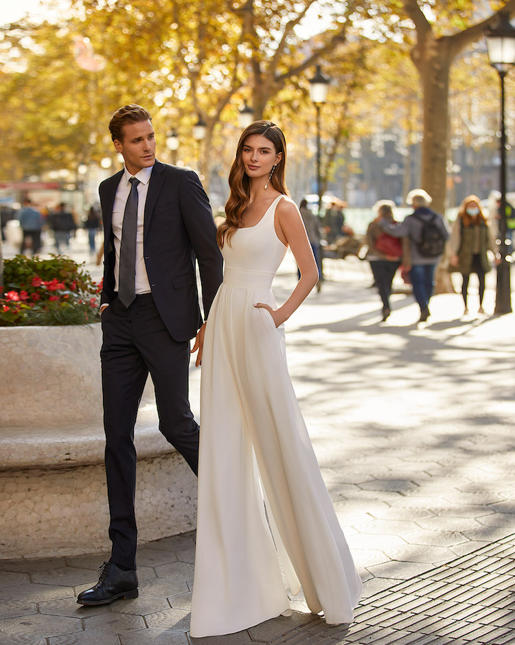 St Gloed tafel THEO - Rosa clara trouwjurk - Covers Bridal Couture - De mooiste collectie  trouwjurken